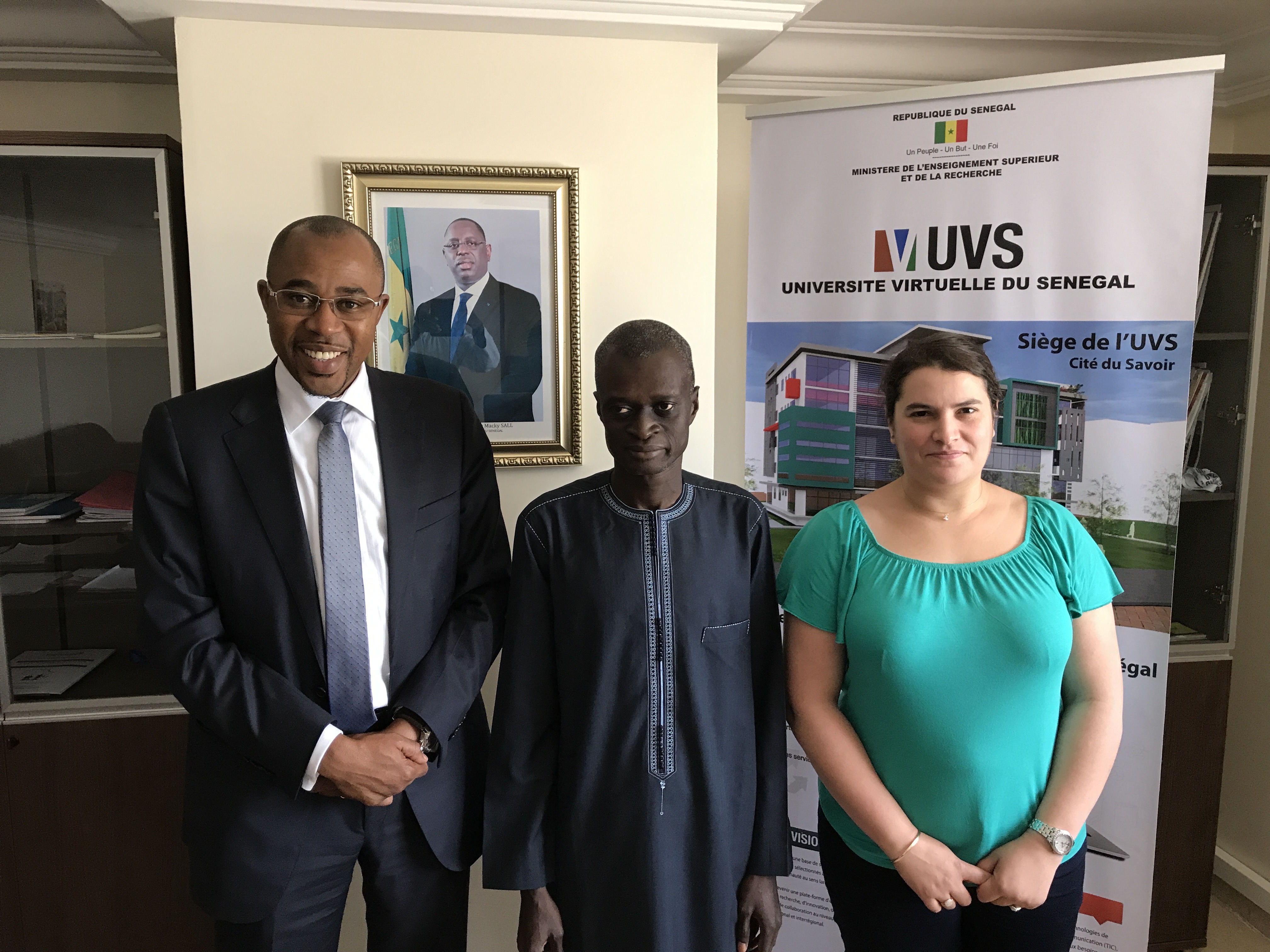 Plantation d'Eucalyptus par les Étudiants